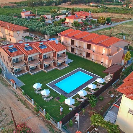Mente Libre Villas Nea Plagia Exterior photo