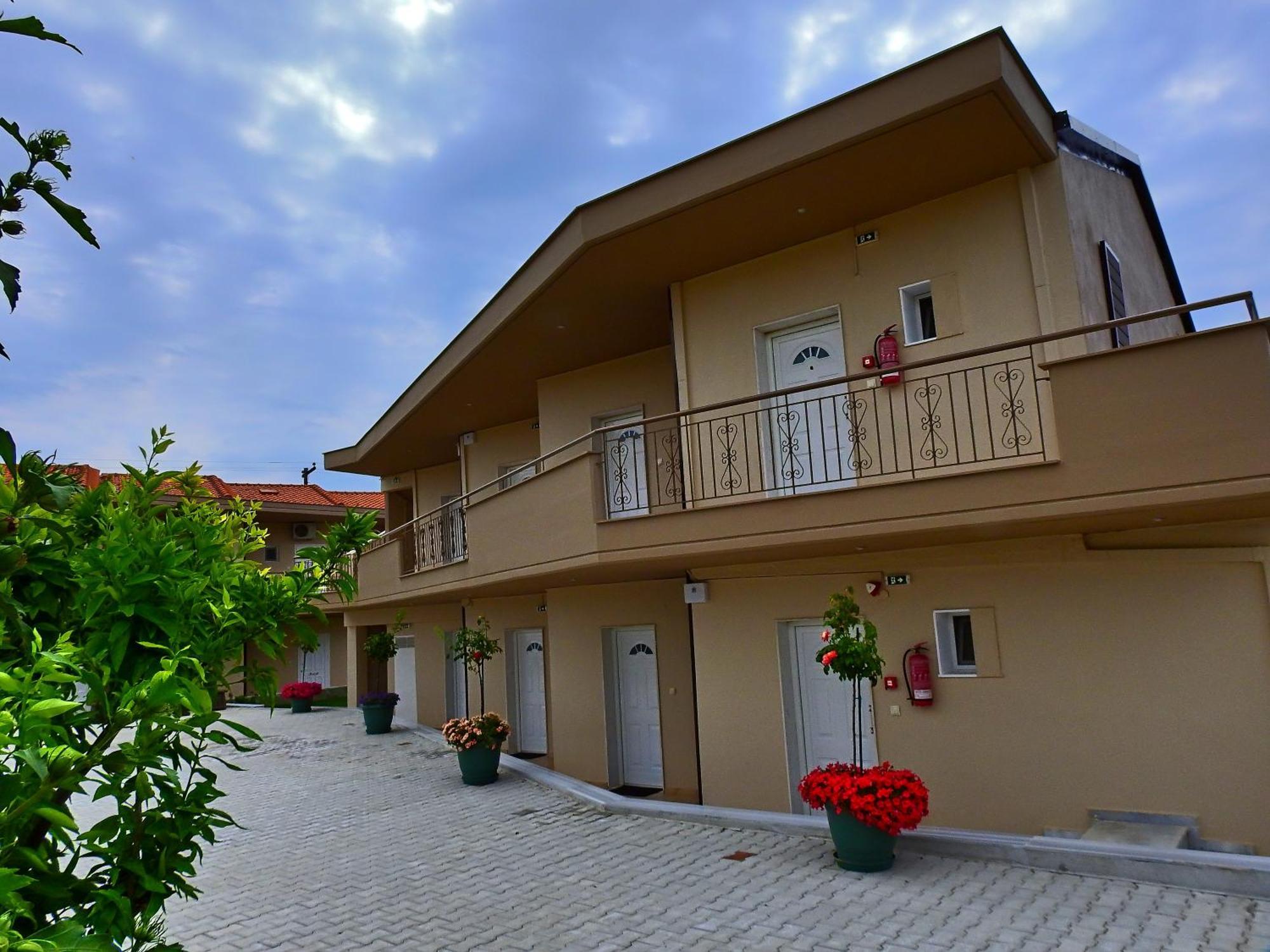 Mente Libre Villas Nea Plagia Exterior photo
